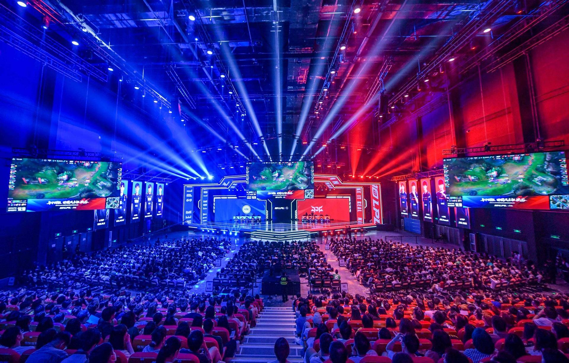 成为本赛季 成为本赛季