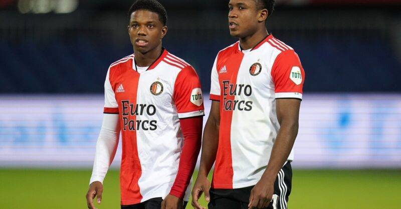 他在场上表 他在场上表