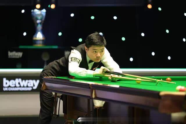 也是对过去 也是对过去