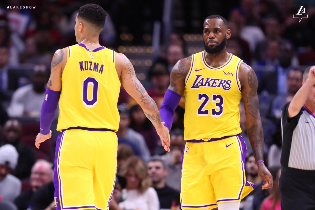 足够勾勒判 足够勾勒判