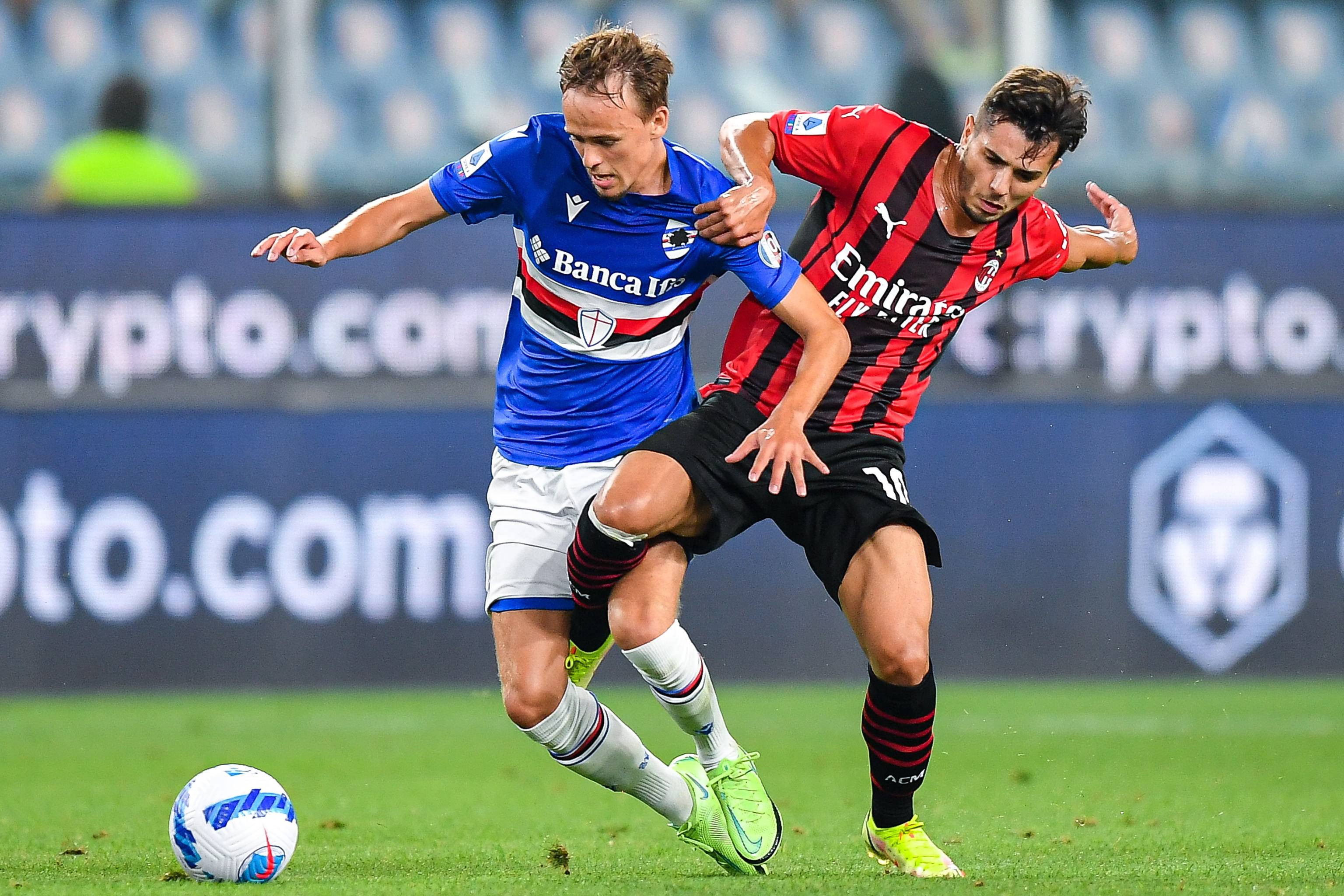 更藏在他的 更藏在他的