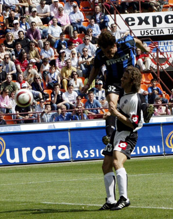 与假拉龙 与假拉龙